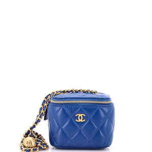 Chanel Pearl Crush Vanity Case With #240533C39B